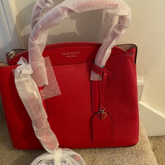 Kate Spade - Picture 2 of 6